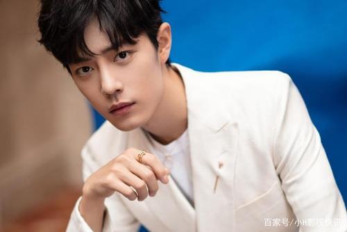 肖战最新的爆料了什么,揭秘演艺圈幕后真相